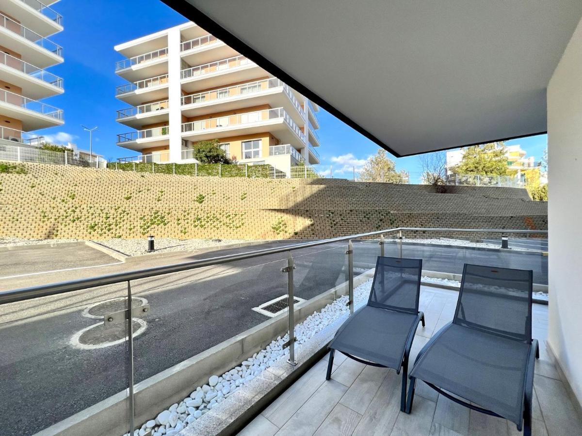 Praia Da Rocha Twins 2 With Pool By Homing Apartment Portimao Exterior photo